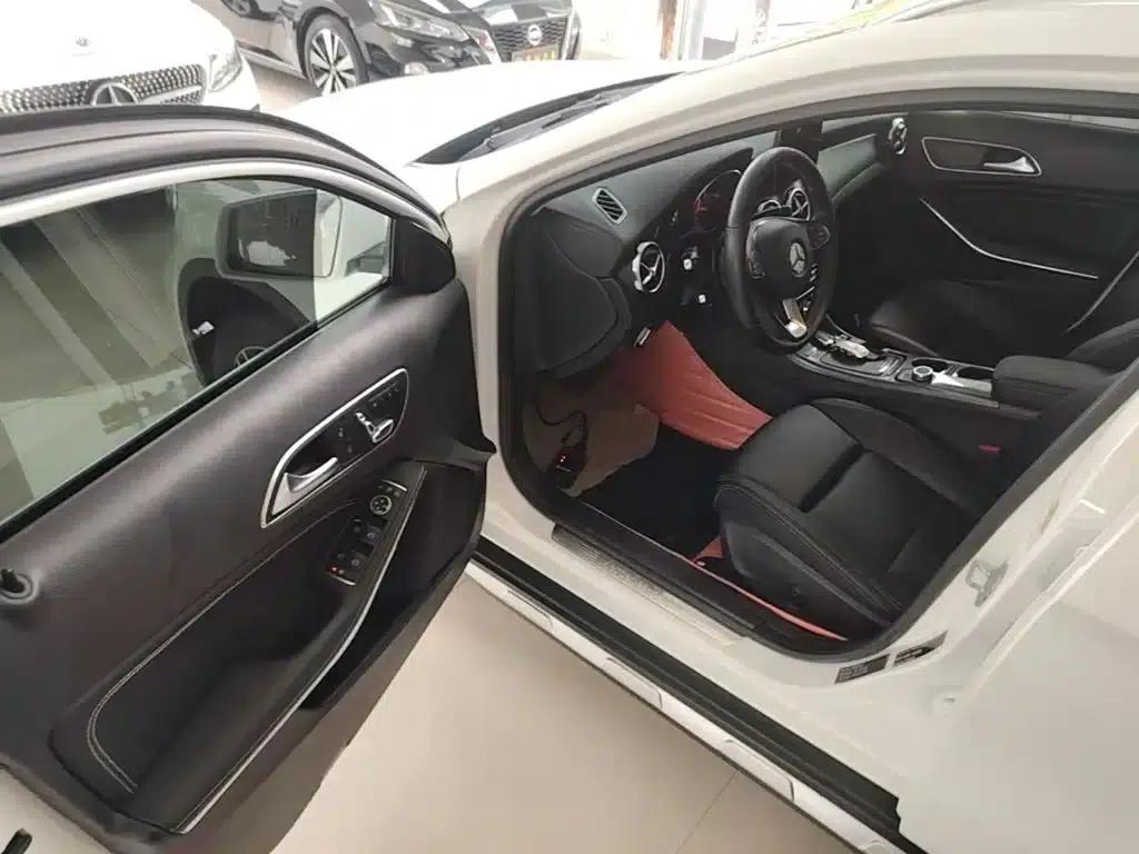 2017 Mercedes-Benz GLA 200 Fashion Edition — миниатюра 16