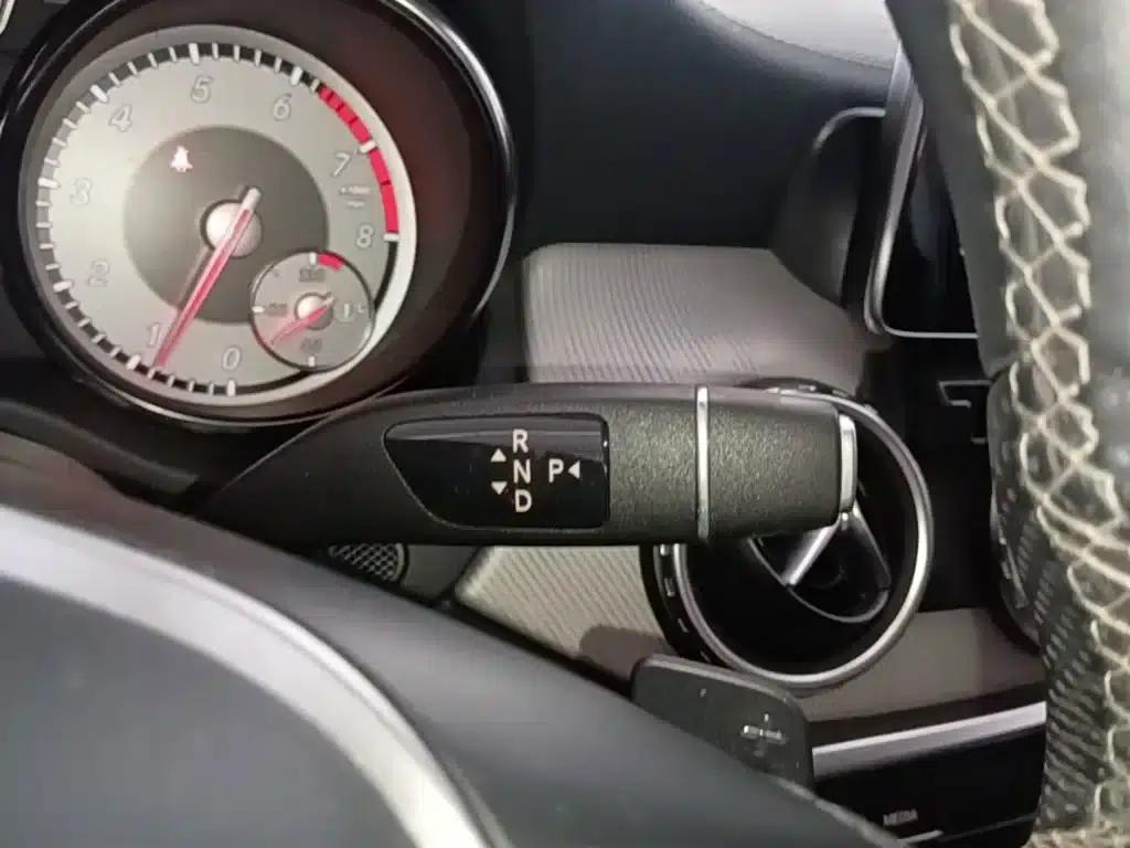 2016 Mercedes-Benz GLA 200 Fashion Edition — миниатюра 14