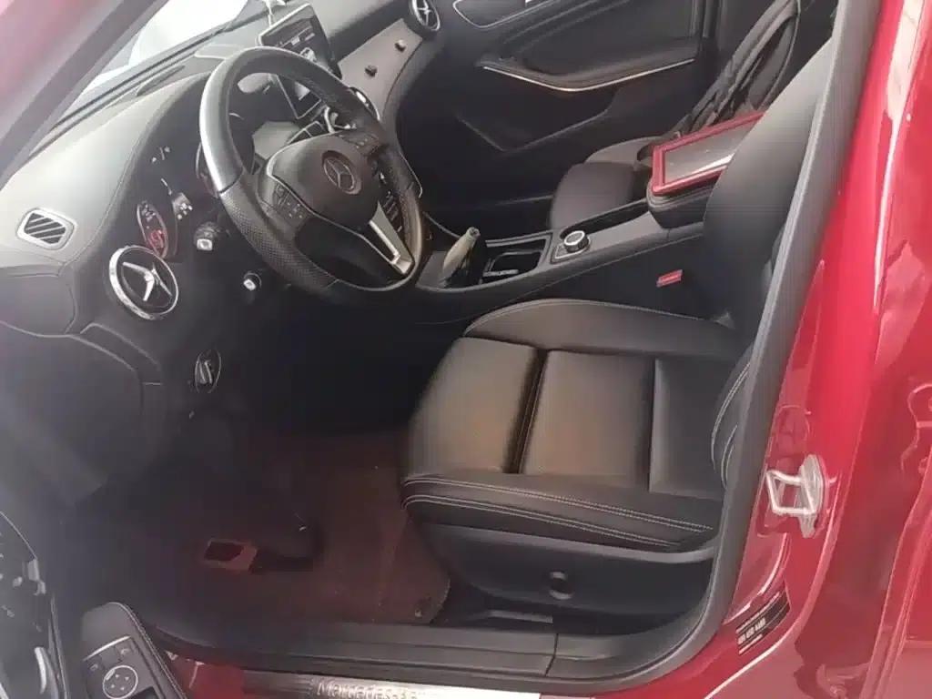 2016 Mercedes-Benz GLA 200 Fashion Edition — миниатюра 15