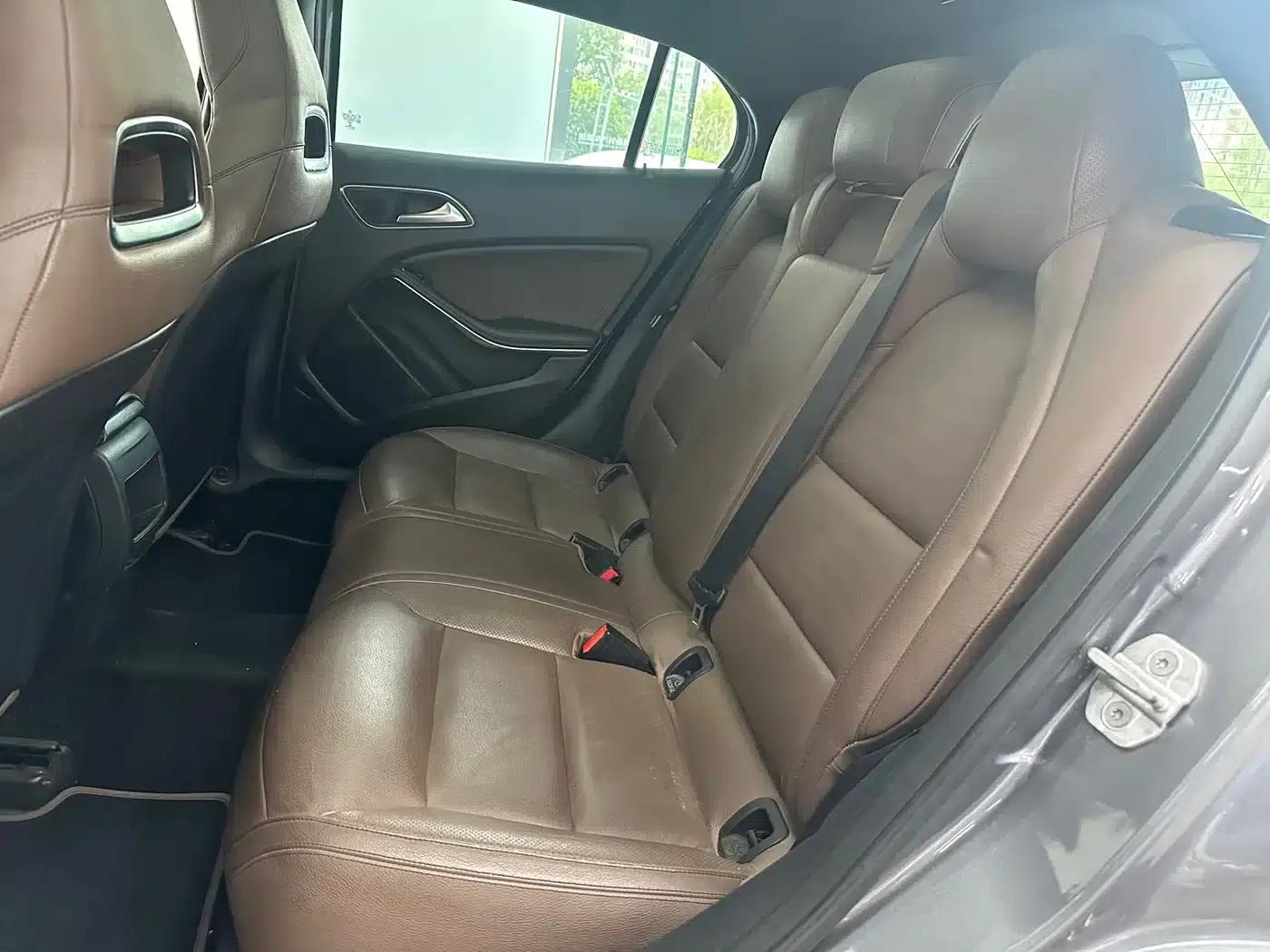 Imported Mercedes-Benz GLA 2015 GLA 260 4MATIC — миниатюра 18
