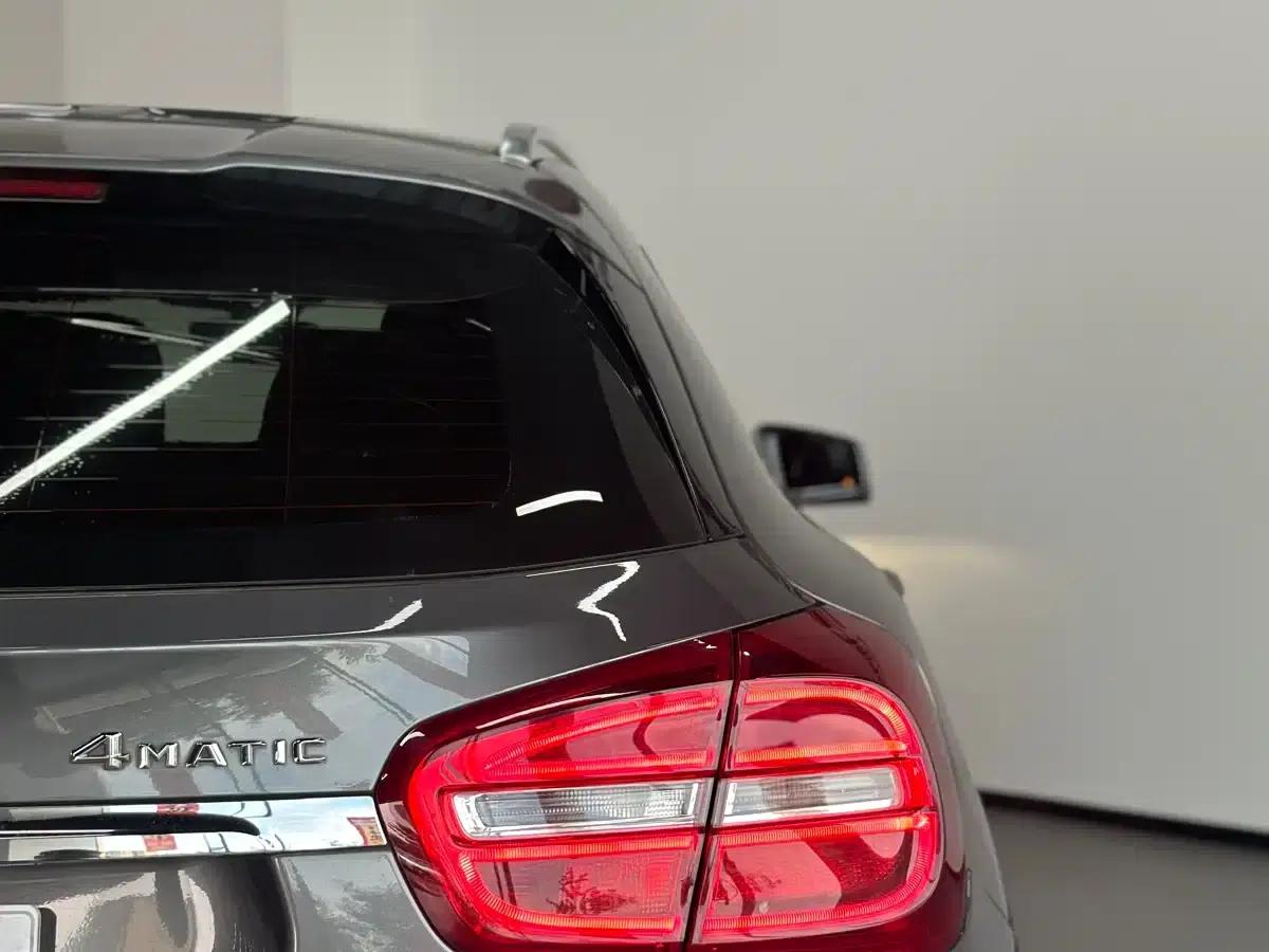 Imported Mercedes-Benz GLA 2015 GLA 260 4MATIC — миниатюра 19