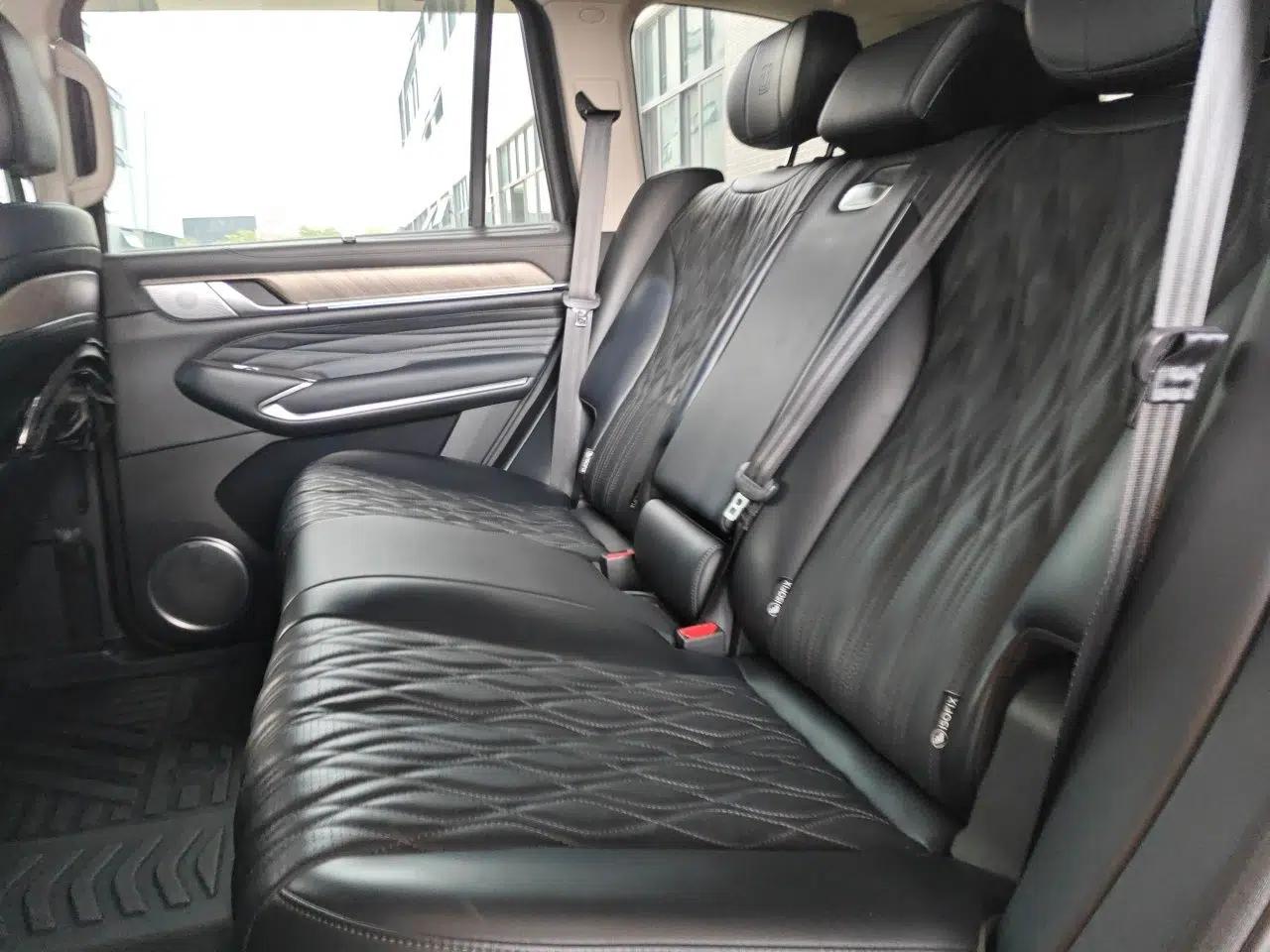 Tank 500 2022 3.0T Business Edition "Creation Realm" Design 5-Seater — миниатюра 17
