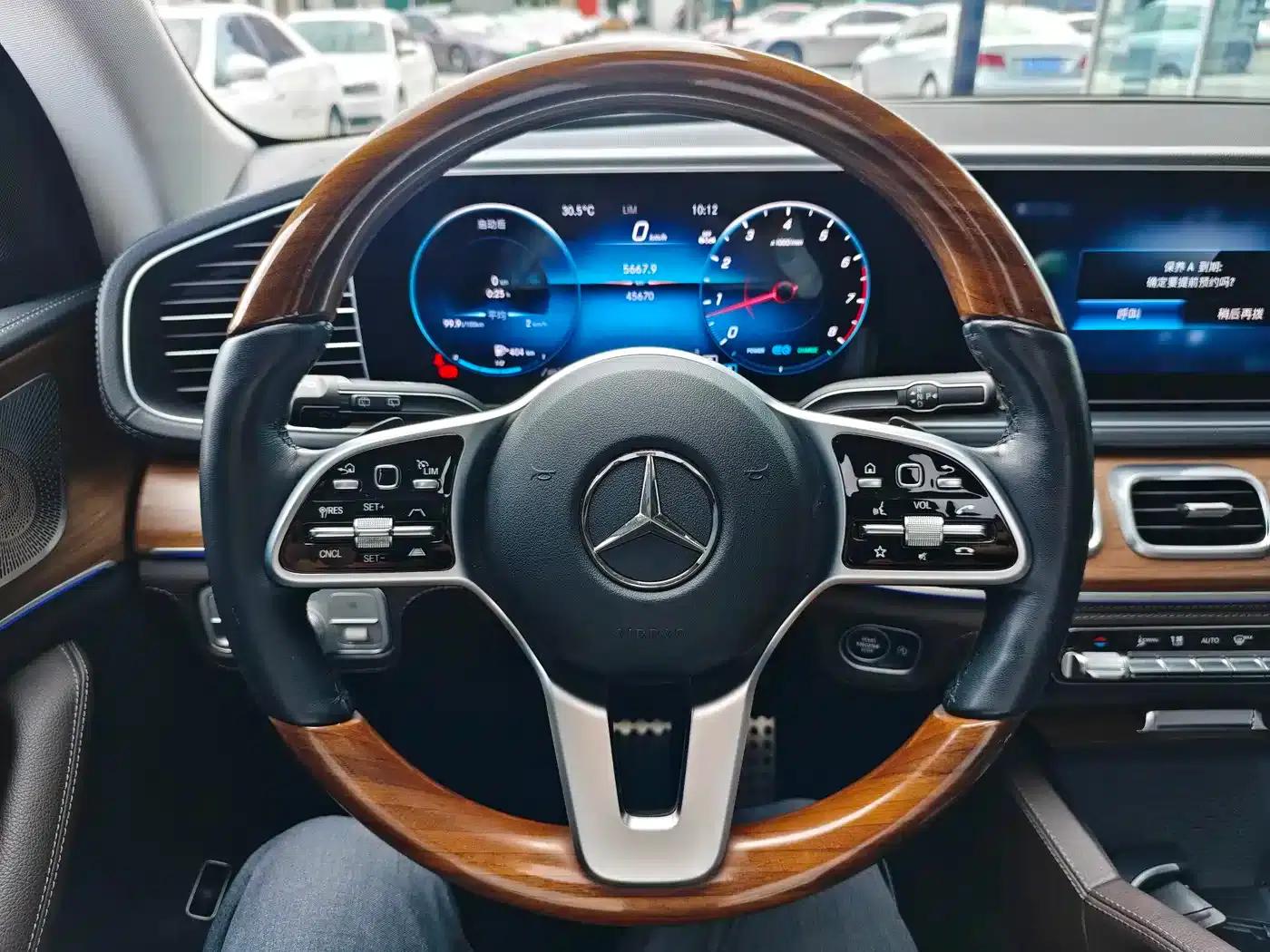 2023 Mercedes-Benz GLS 450 4MATIC Luxury — миниатюра 11
