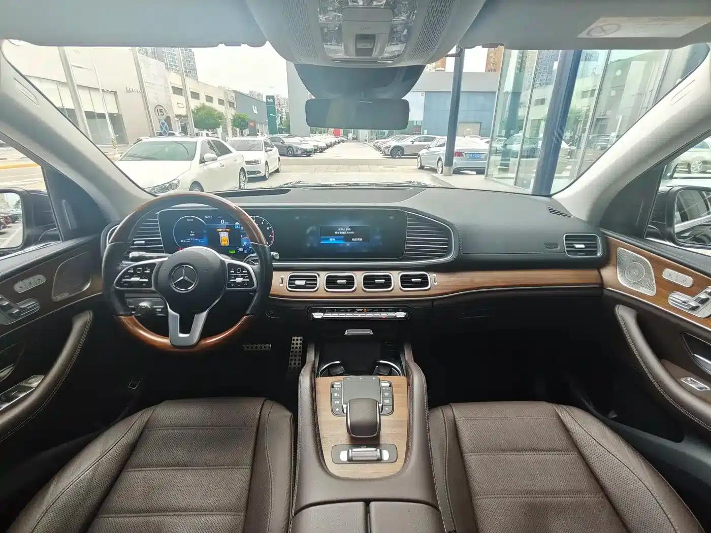 2023 Mercedes-Benz GLS 450 4MATIC Luxury — миниатюра 7