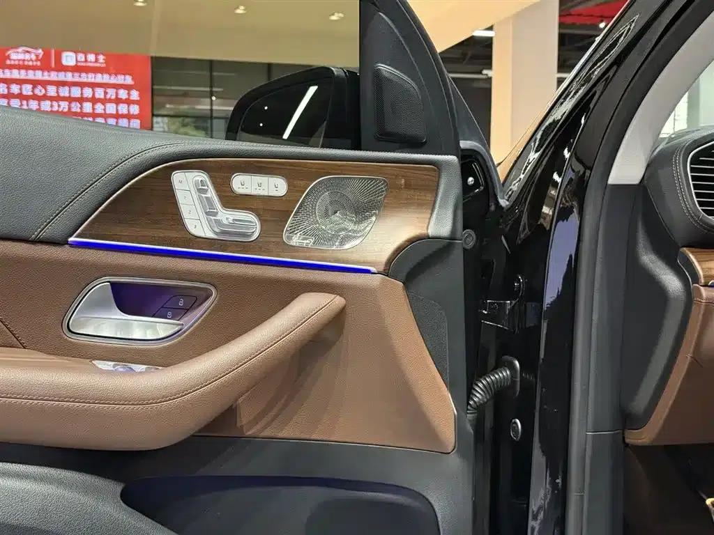 2024 Mercedes-Benz GLS 450 4MATIC Luxury — миниатюра 11