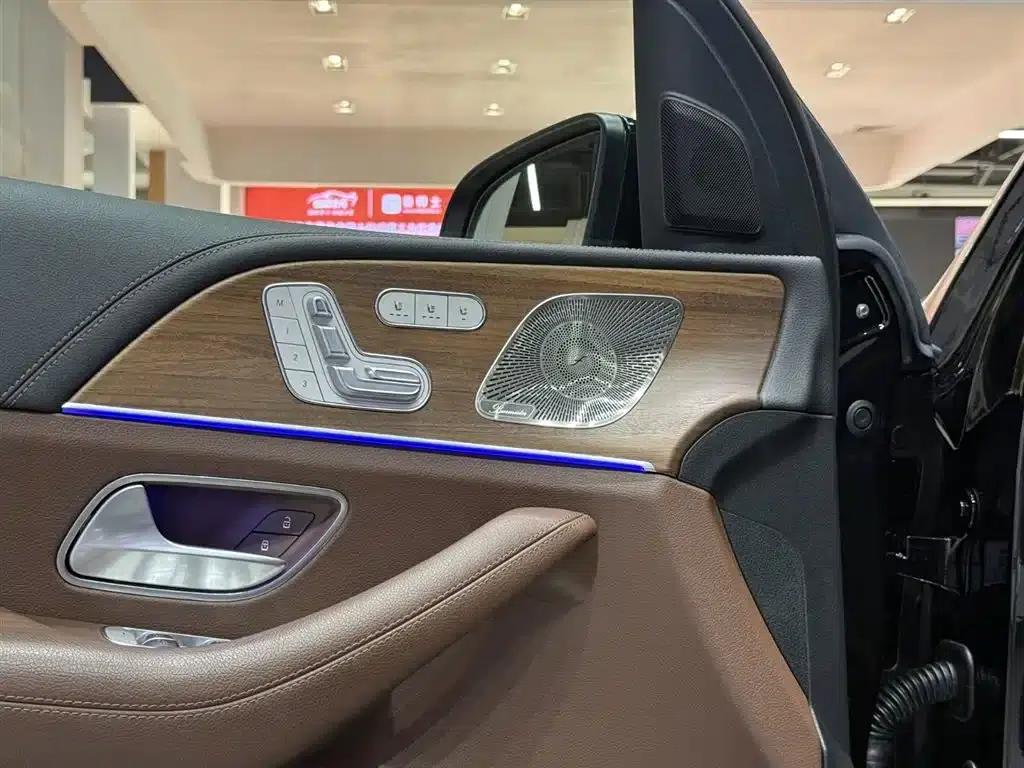 2024 Mercedes-Benz GLS 450 4MATIC Luxury — миниатюра 17