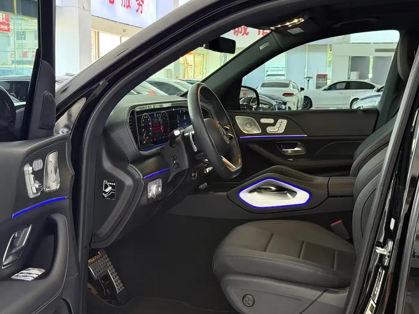 2024 Mercedes-Benz GLS 450 4MATIC Luxury — миниатюра 4