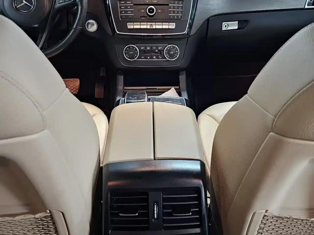 2016 Mercedes-Benz GLS 450 US Spec — миниатюра 15