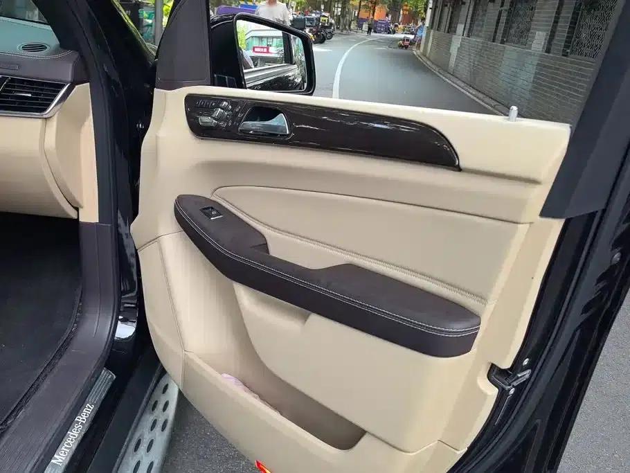 2018 Mercedes-Benz GLS Facelift: GLS 400 4MATIC Dynamic — миниатюра 8