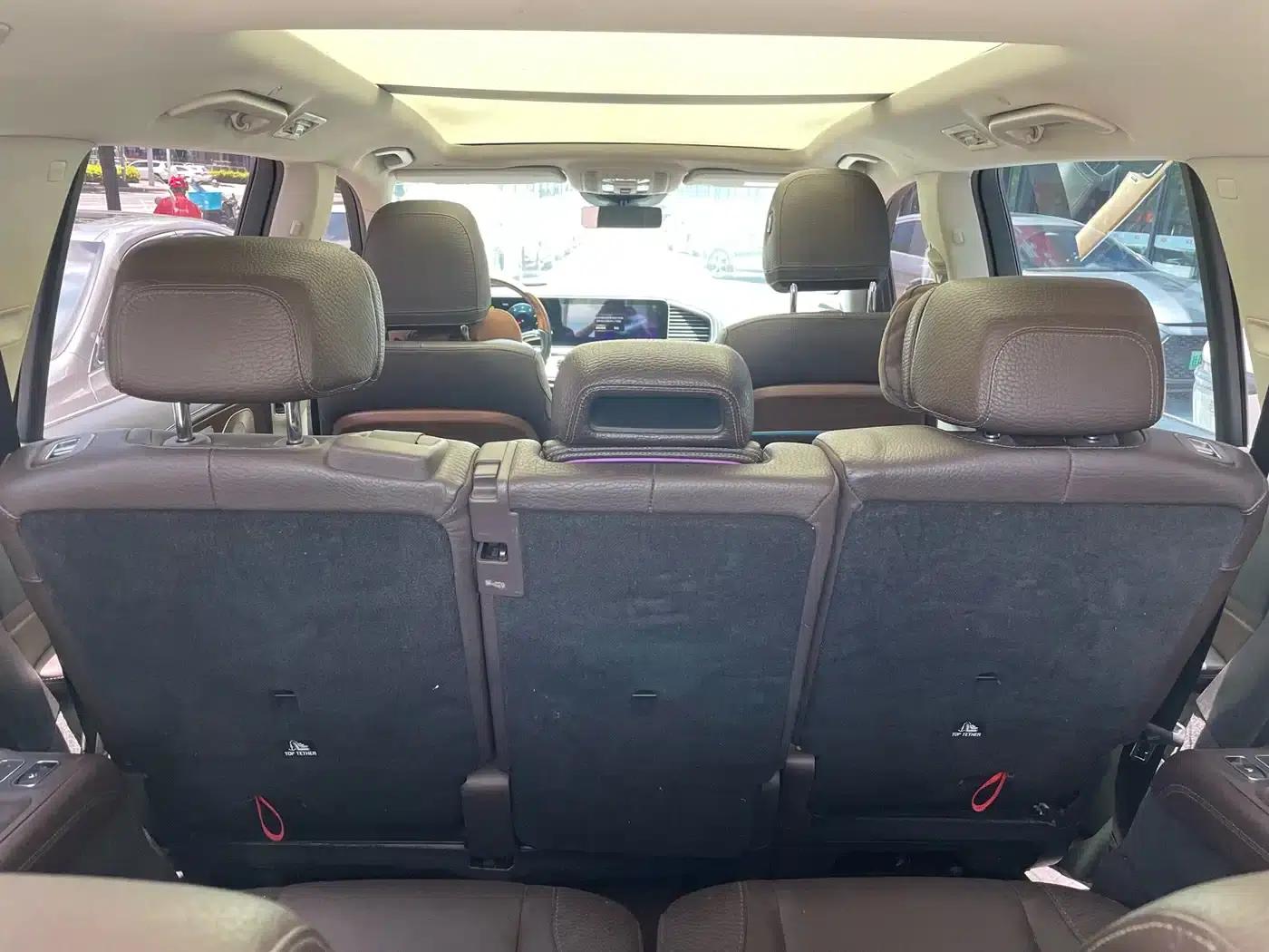 2022 Mercedes-Benz GLS 450 4MATIC Luxury — миниатюра 8
