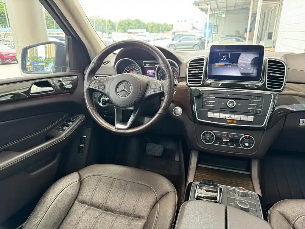 2018 Mercedes-Benz GLS Facelift: GLS 400 4MATIC Dynamic — миниатюра 10