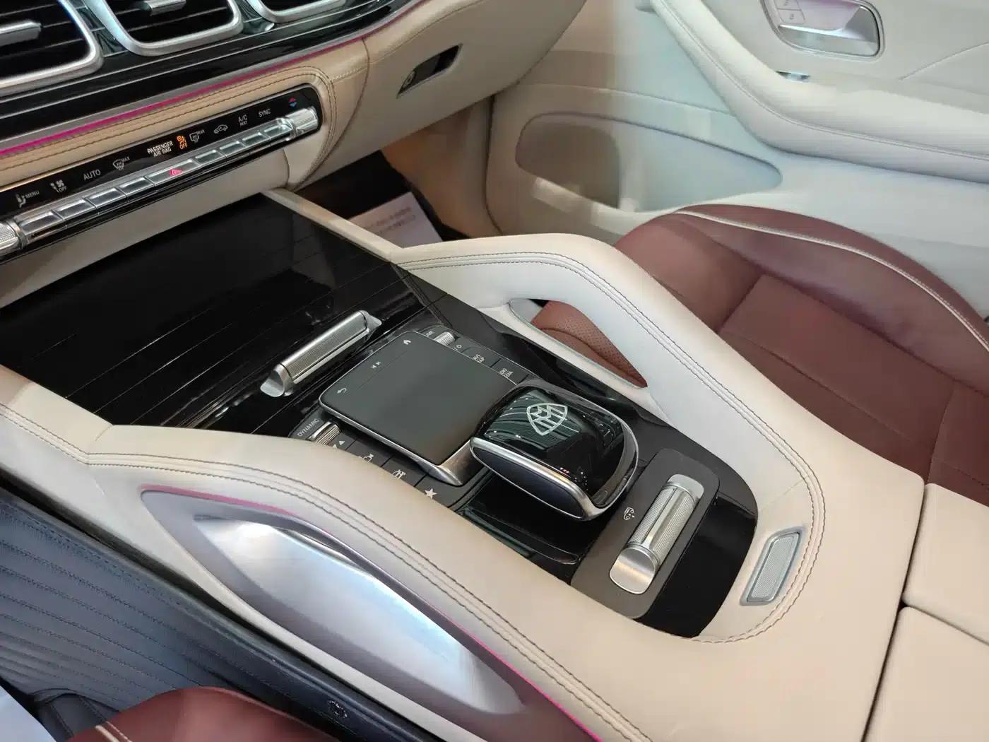 Mercedes-Benz GLS 2023 Facelift - GLS 450 4MATIC Luxury — миниатюра 13