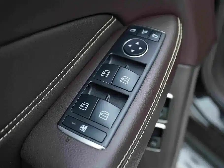2018 Mercedes-Benz GLS Facelift: GLS 400 4MATIC Dynamic — миниатюра 10
