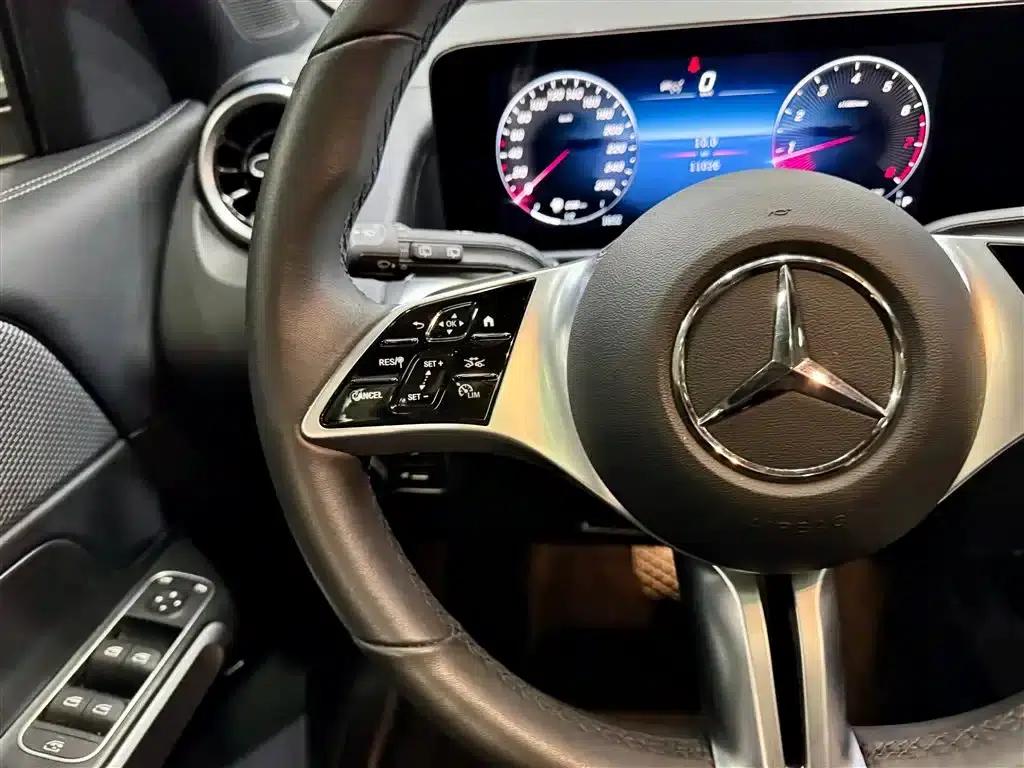Mercedes-Benz GLB 2024 Facelift GLB 200 Dynamic — миниатюра 25