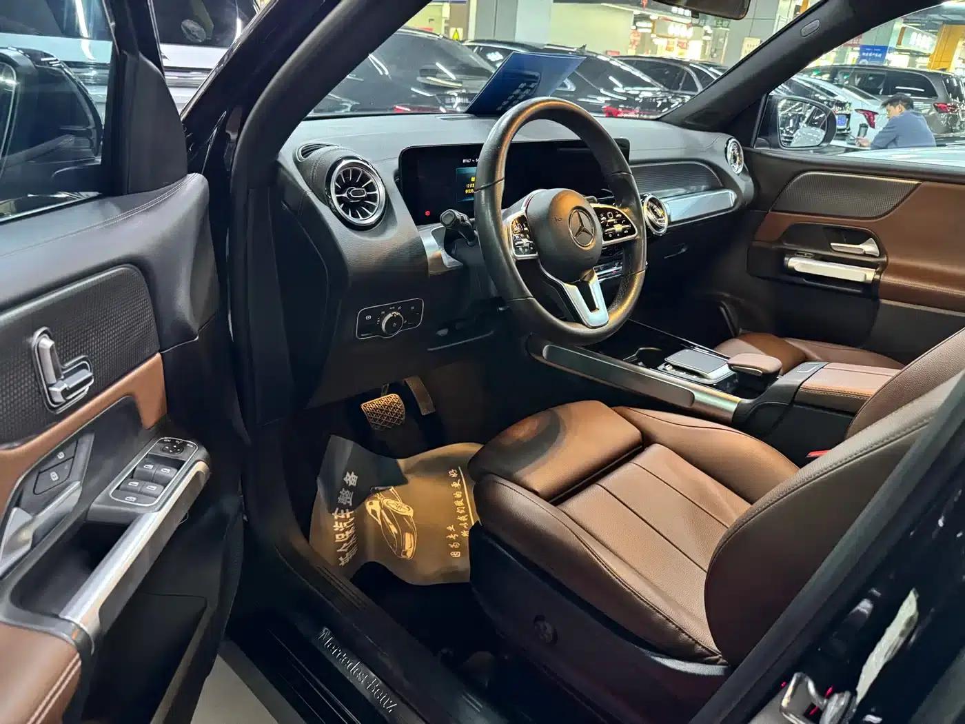 Mercedes-Benz GLB 2022 Fashion Edition — миниатюра 2