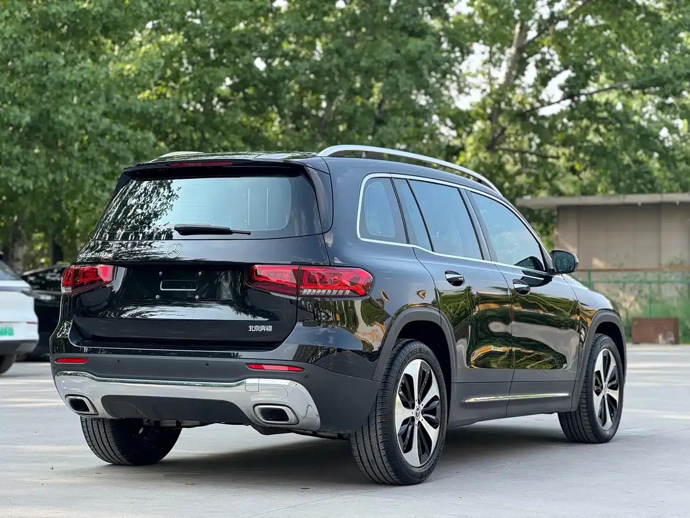 Mercedes-Benz GLB 2022 Fashion Edition — миниатюра 11