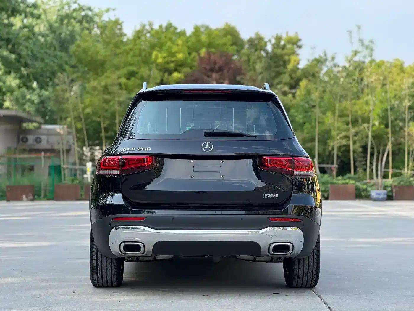 Mercedes-Benz GLB 2022 Fashion Edition — миниатюра 12