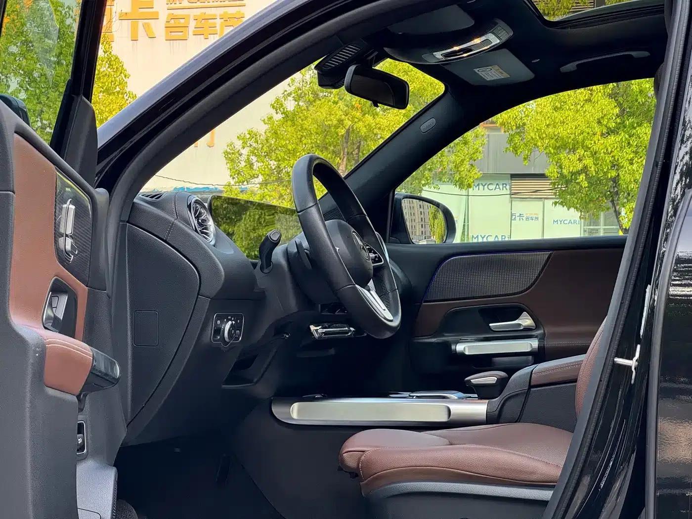 Mercedes-Benz GLB 2022 Fashion Edition — миниатюра 14
