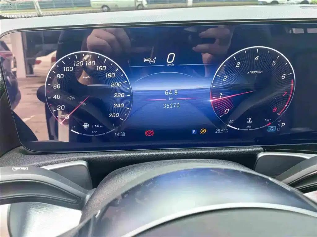 2024 Mercedes-Benz GLB 200 Dynamic — миниатюра 11