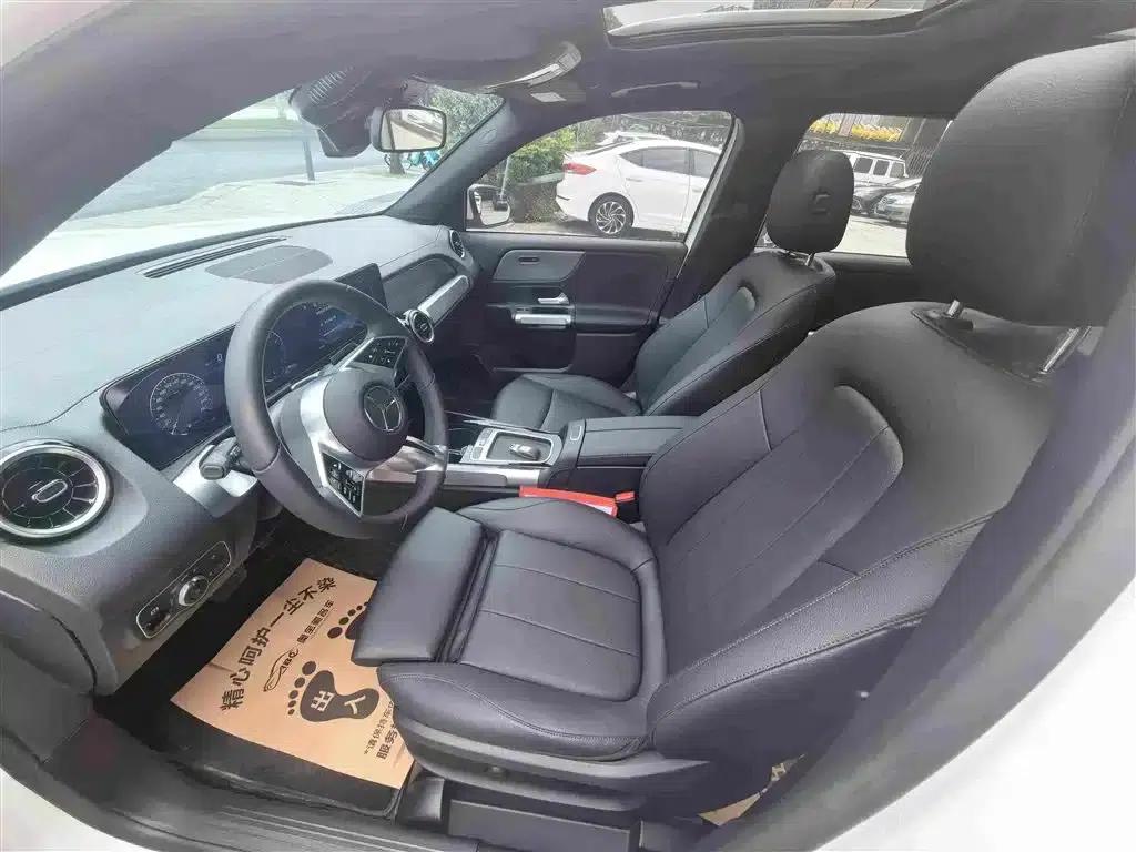 2024 Mercedes-Benz GLB 200 Dynamic — миниатюра 4