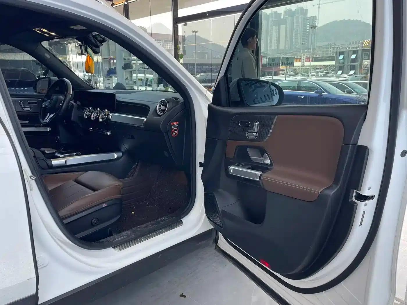 Mercedes-Benz GLB 2020 Facelift GLB 200 Fashion Model — миниатюра 7