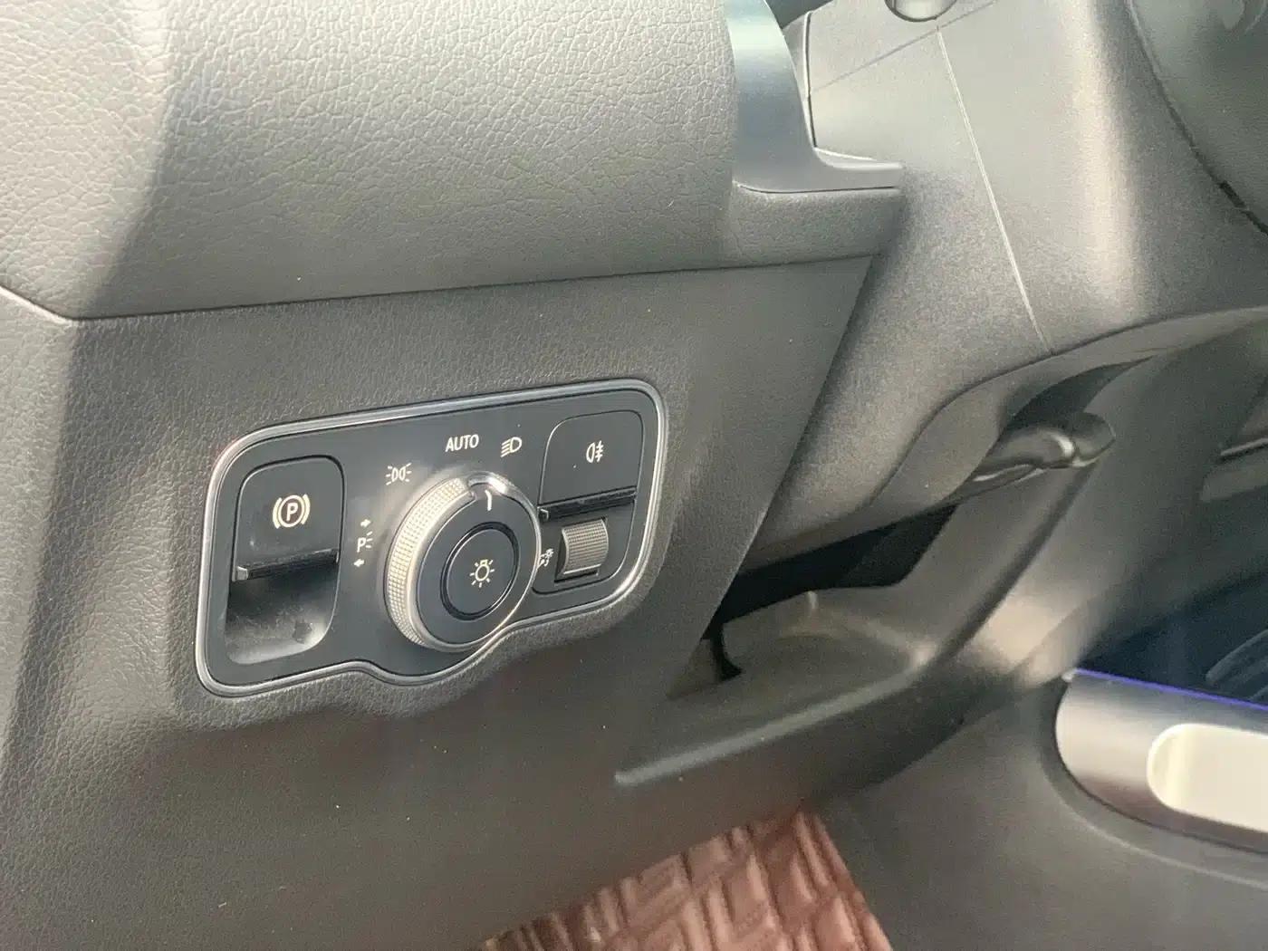 Mercedes-Benz GLB 2020 Facelift GLB 200 Dynamic — миниатюра 14