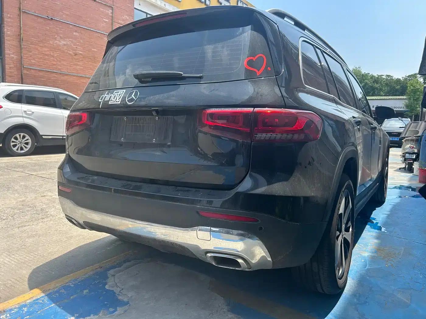 Mercedes-Benz GLB 2021 Fashion Edition — миниатюра 11