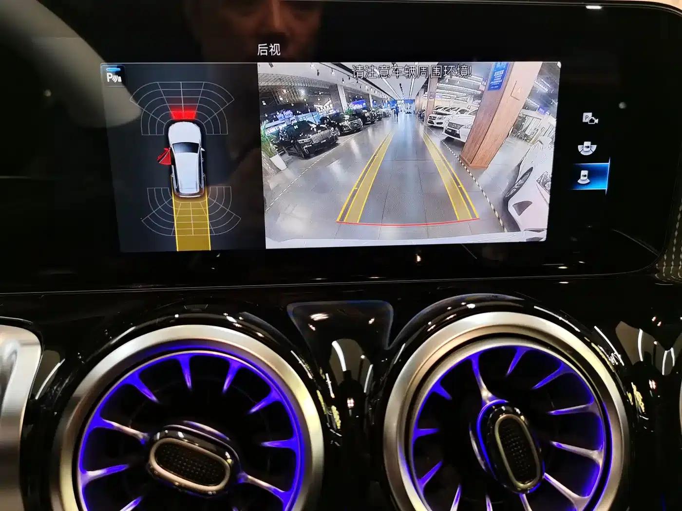 2021 Mercedes-Benz GLB 200 Dynamic — миниатюра 8