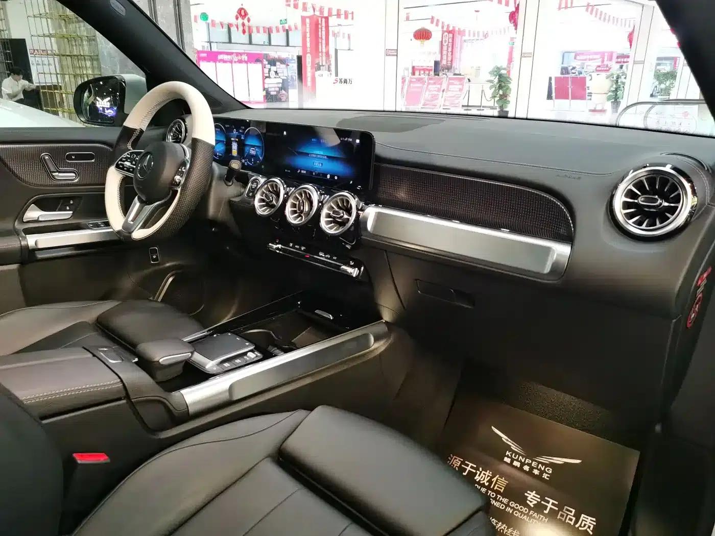 2021 Mercedes-Benz GLB 200 Dynamic — миниатюра 10