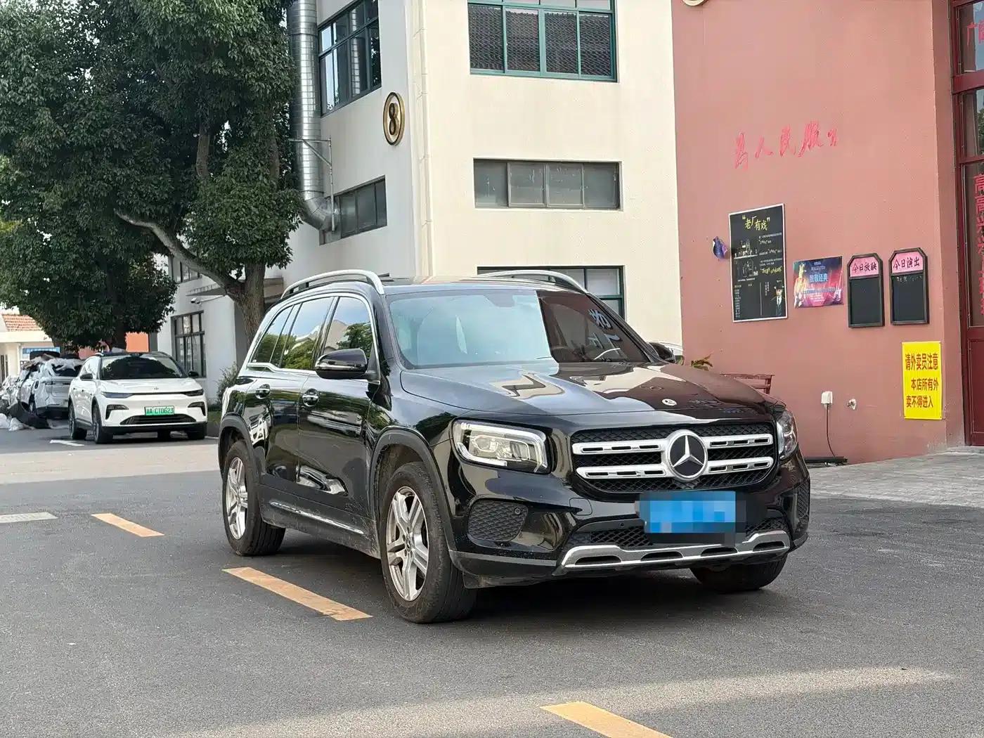 2021 Mercedes-Benz GLB 200 Dynamic — миниатюра 4