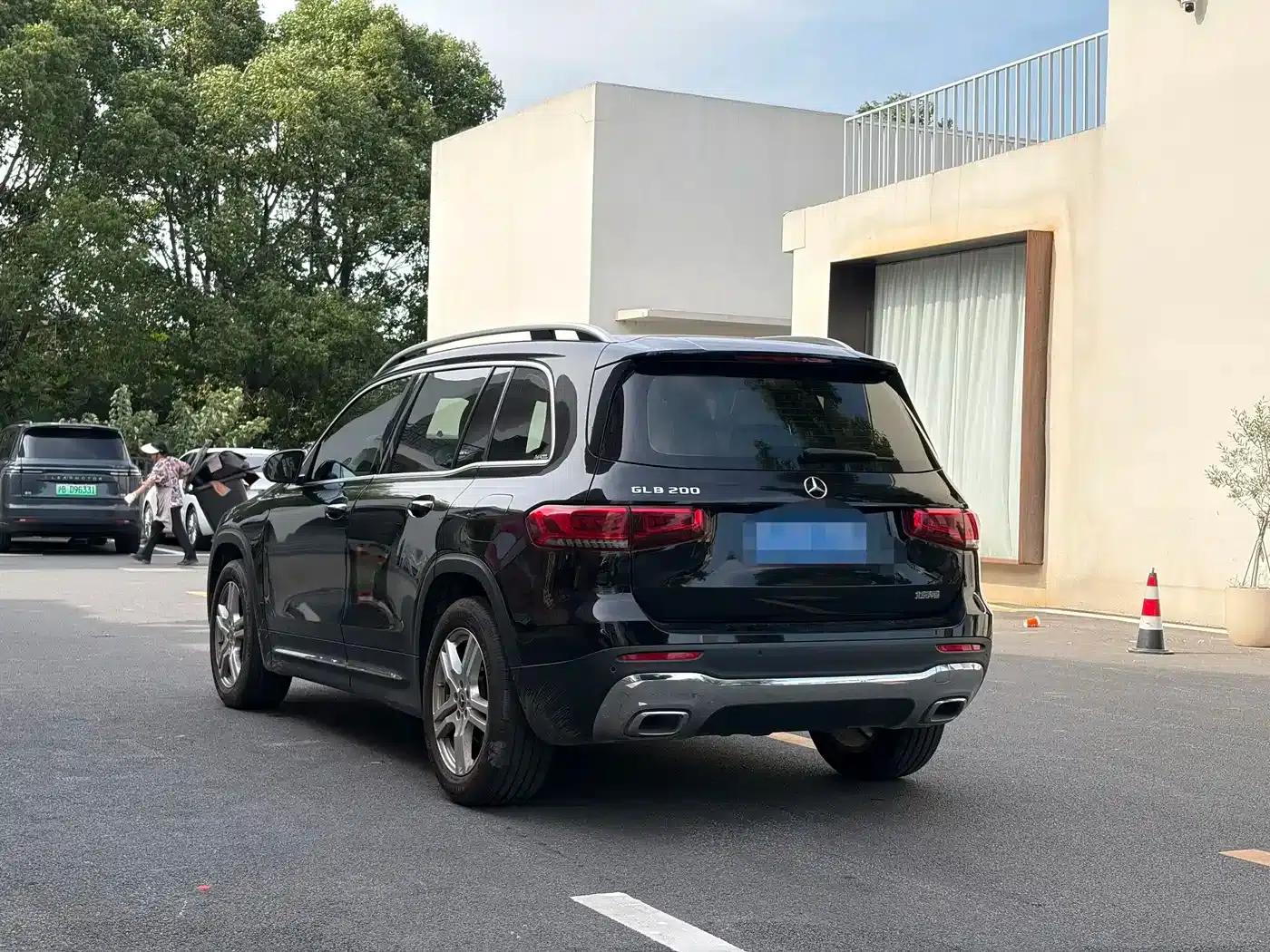 2021 Mercedes-Benz GLB 200 Dynamic — миниатюра 8