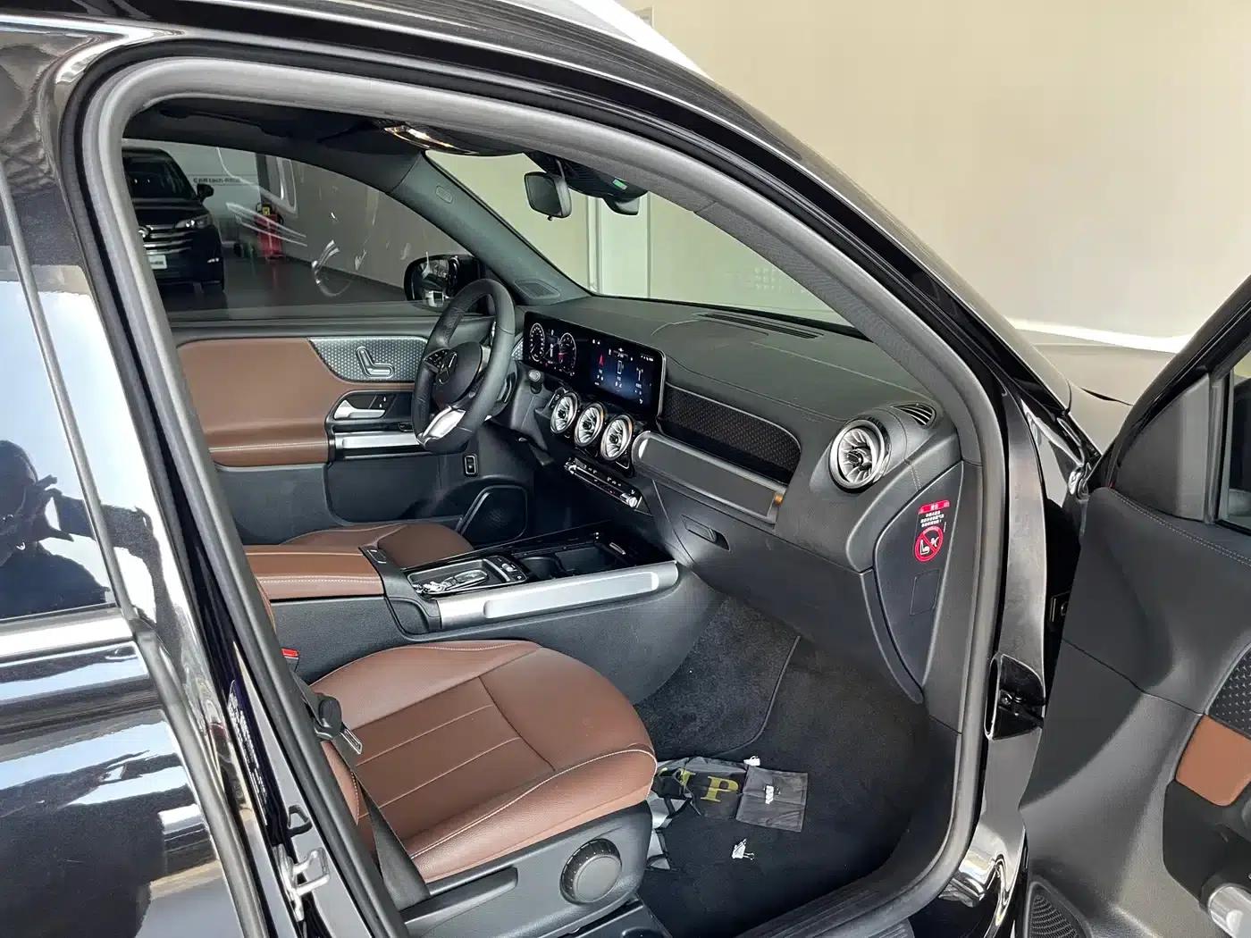2024 Mercedes-Benz GLB Facelift GLB 220 Dynamic — миниатюра 24