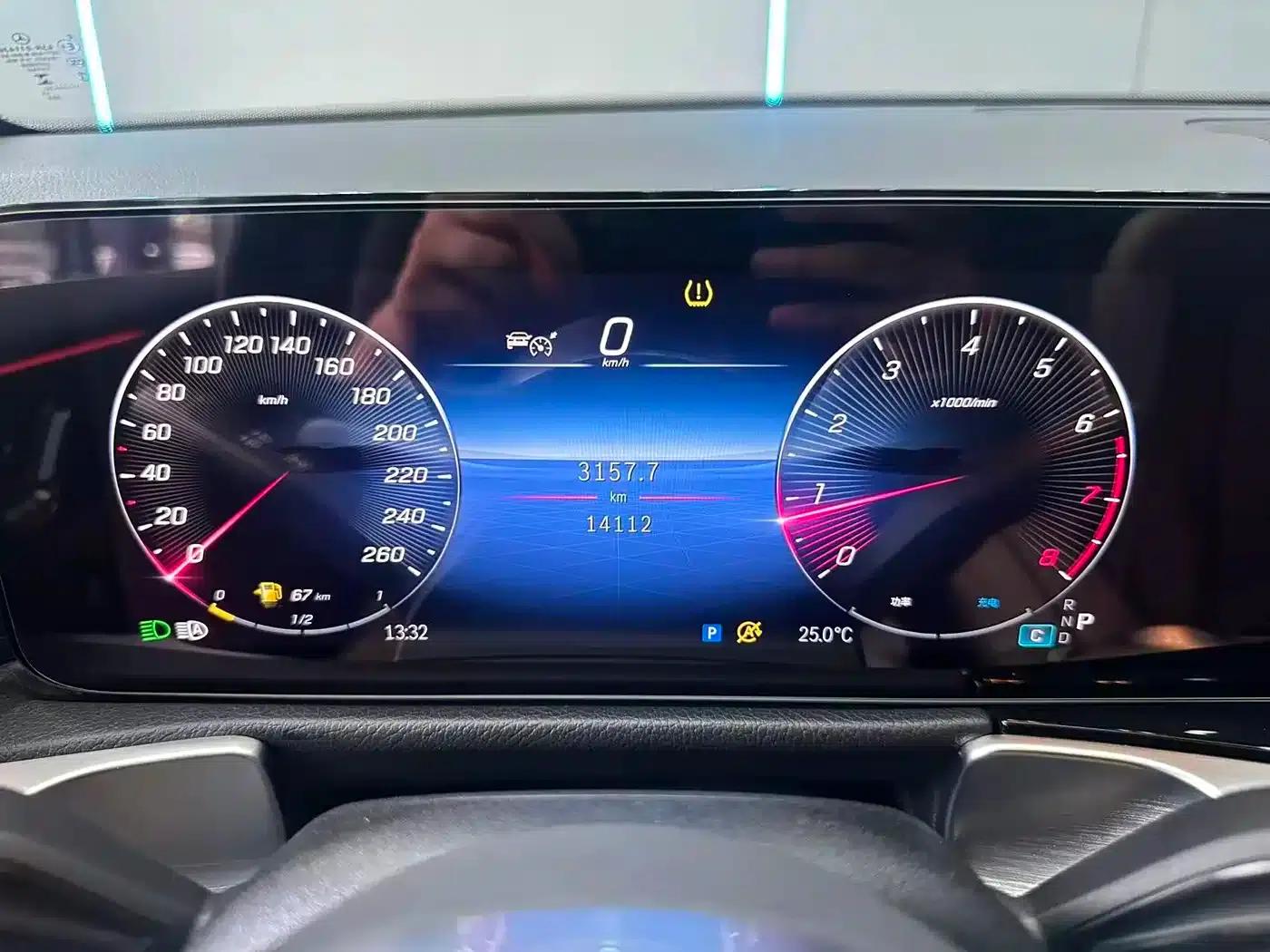 Mercedes-Benz GLB 2024 Model GLB 220 Fashion Edition — миниатюра 12