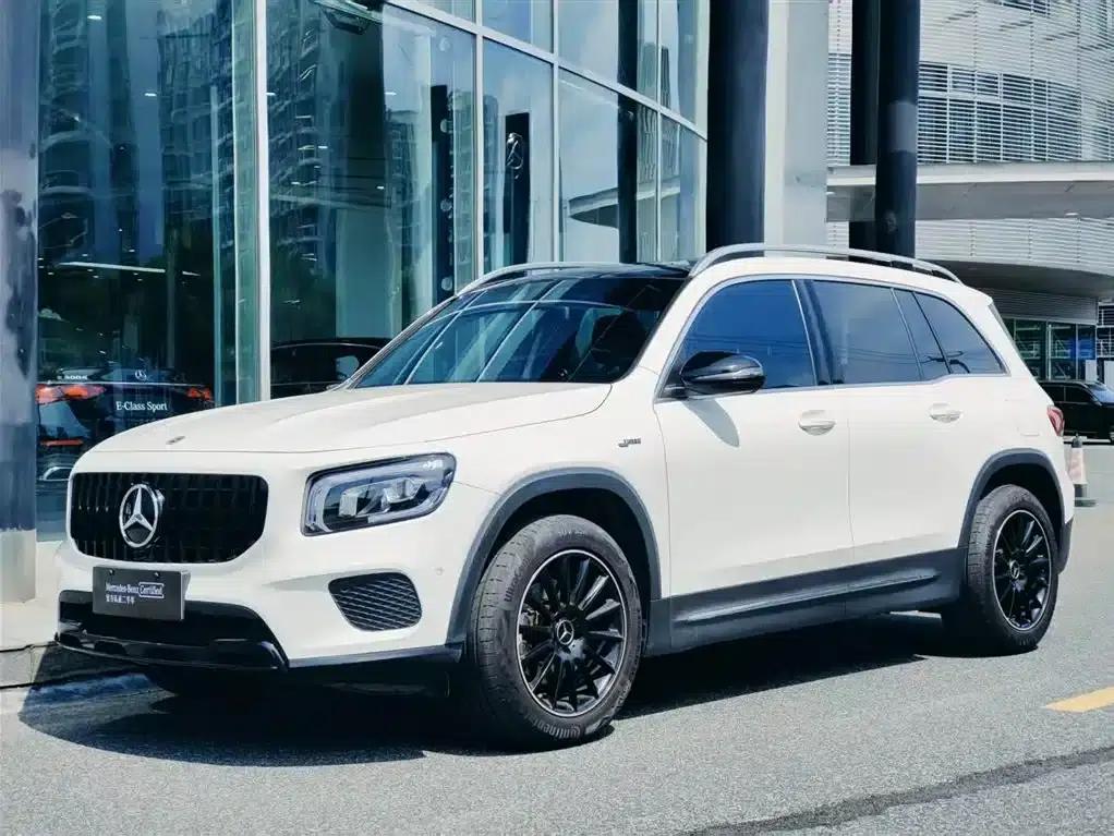 Mercedes-Benz GLB 2022 Fashion Edition — миниатюра 1