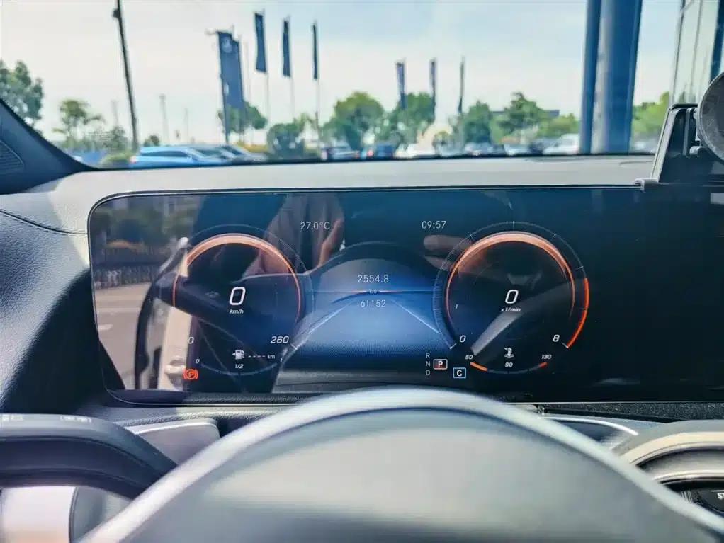 Mercedes-Benz GLB 2022 Fashion Edition — миниатюра 12