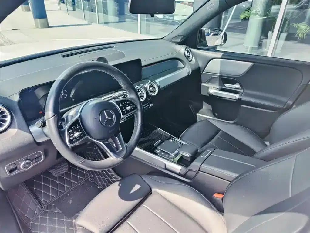 Mercedes-Benz GLB 2022 Fashion Edition — миниатюра 9