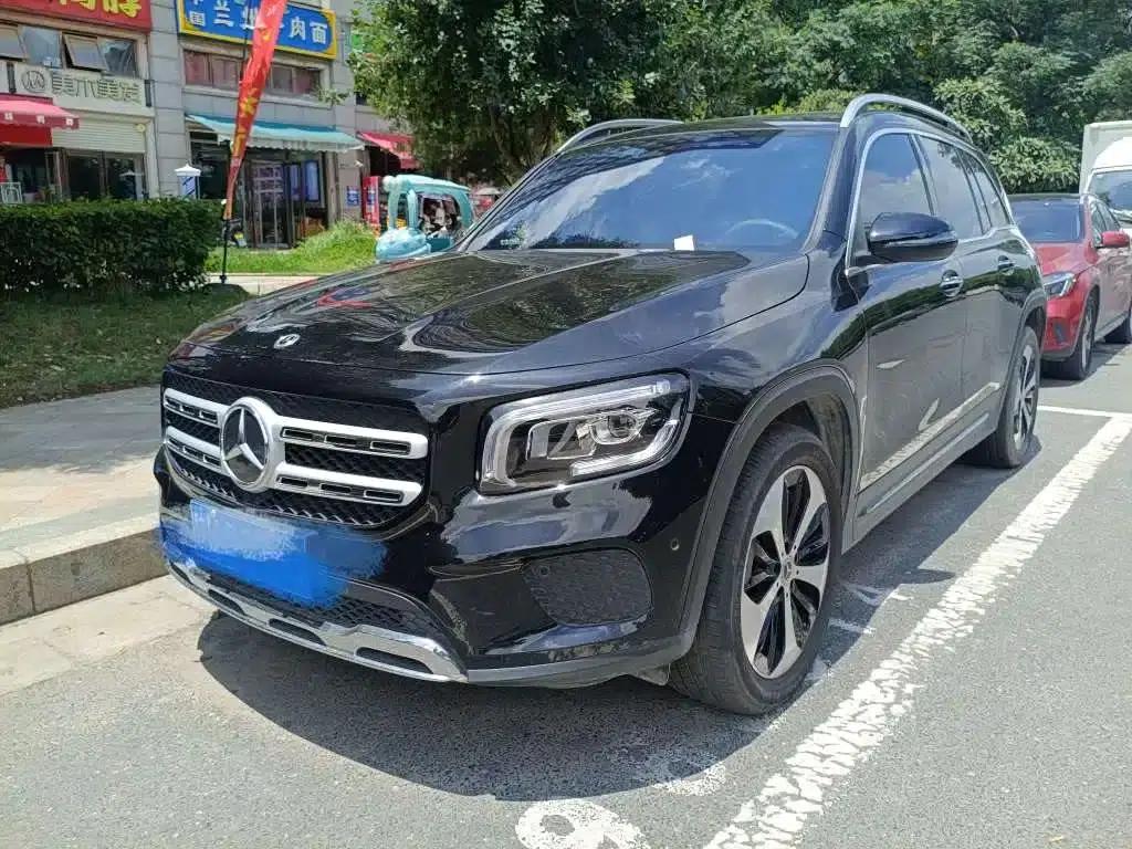 2023 Mercedes-Benz GLB 220 Fashion Edition — миниатюра 1