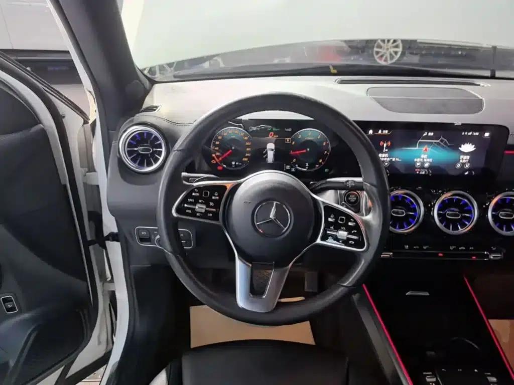 Mercedes-Benz GLB 2021 Fashion Edition — миниатюра 11