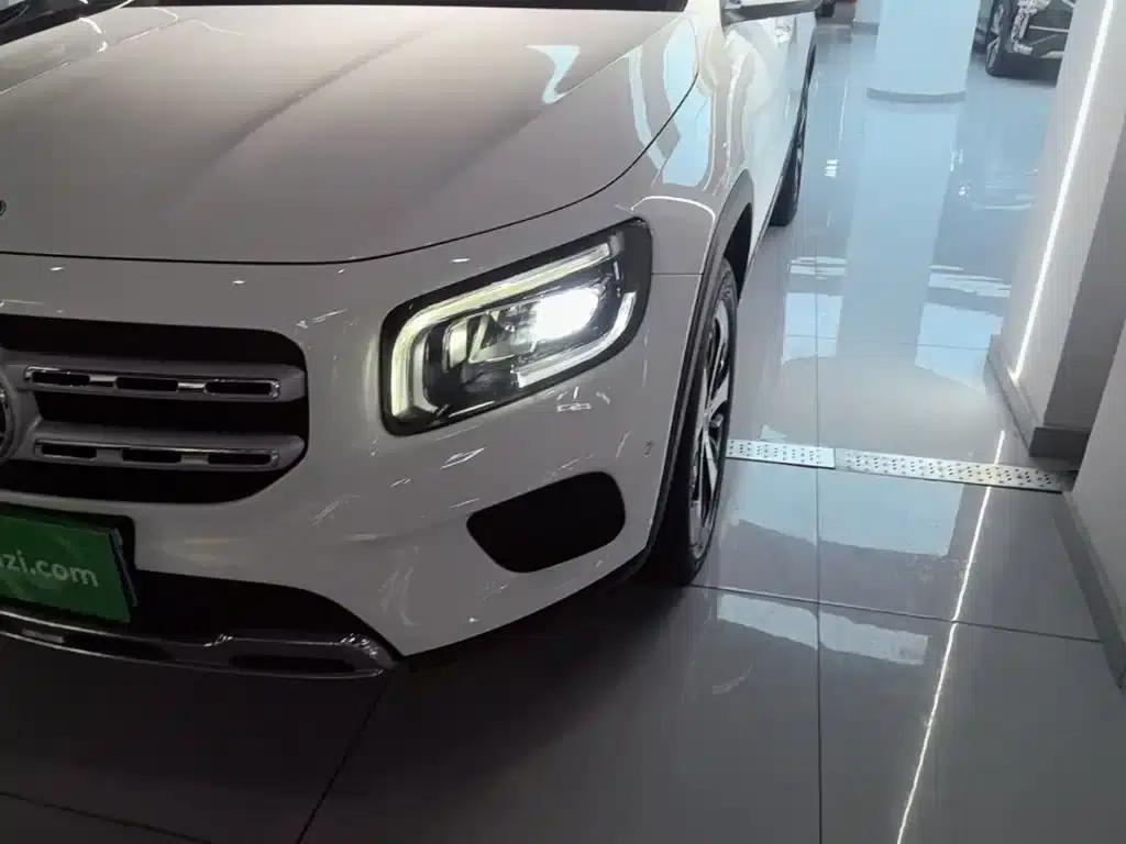 Mercedes-Benz GLB 2021 Fashion Edition — миниатюра 24