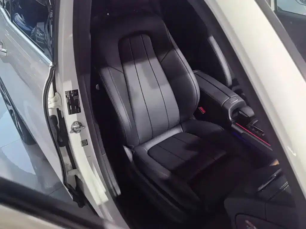 Mercedes-Benz GLB 2021 Fashion Edition — миниатюра 25