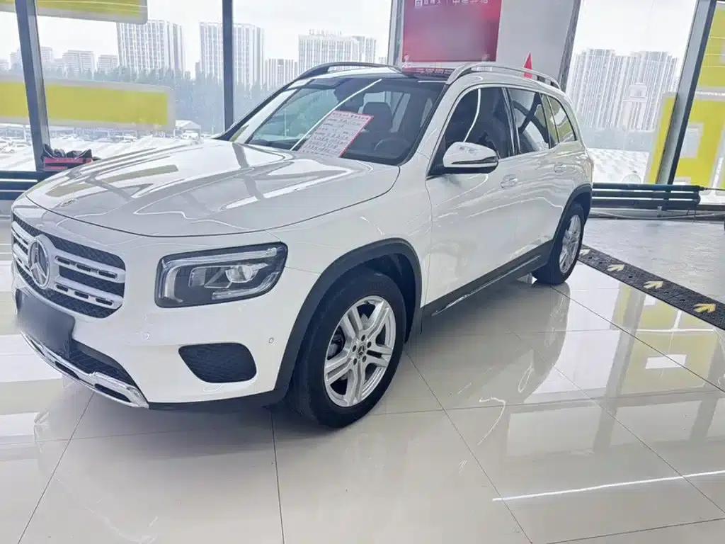 2022 Mercedes-Benz GLB 200 Dynamic — миниатюра 1
