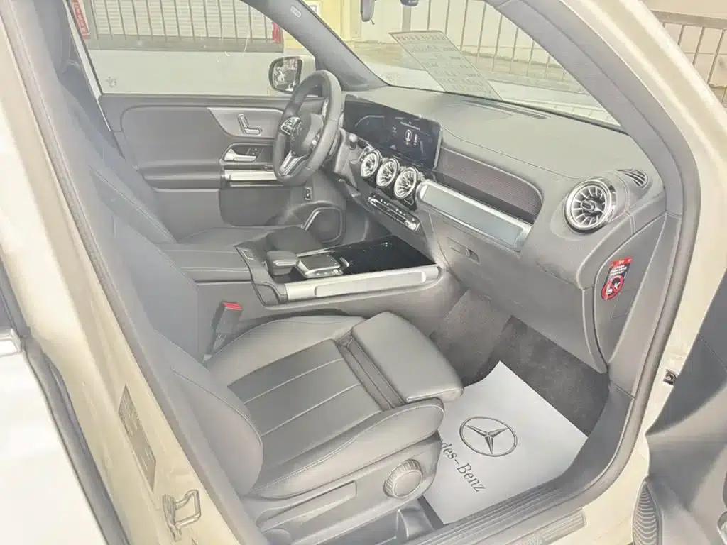 2022 Mercedes-Benz GLB 200 Dynamic — миниатюра 12