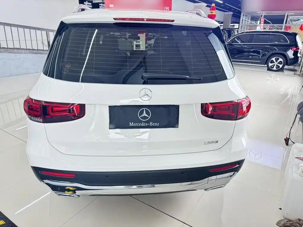 2022 Mercedes-Benz GLB 200 Dynamic — миниатюра 5