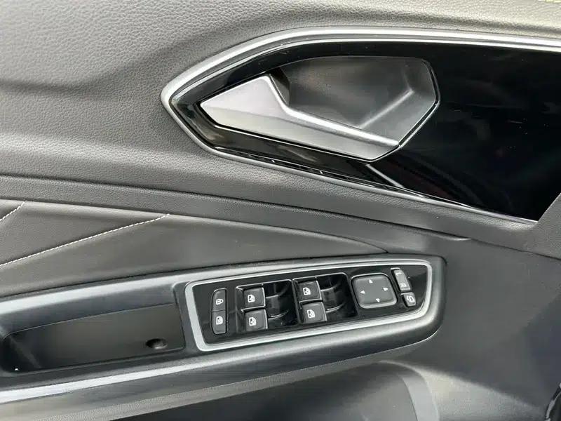 Jetta VS7 2021 Black Edition 1.4T Automatic Glory Model — миниатюра 17