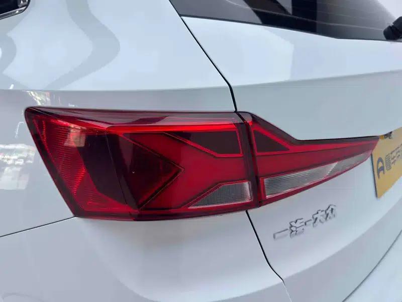 Jetta VS7 2021 1.4T Automatic Enjoyment Edition — миниатюра 13