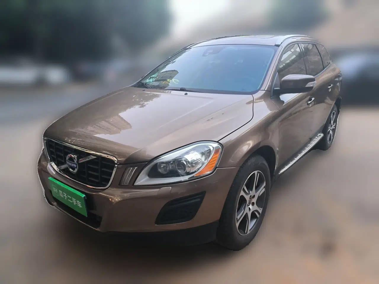 Volvo XC60 2012 T5 Comfort Edition — миниатюра 1