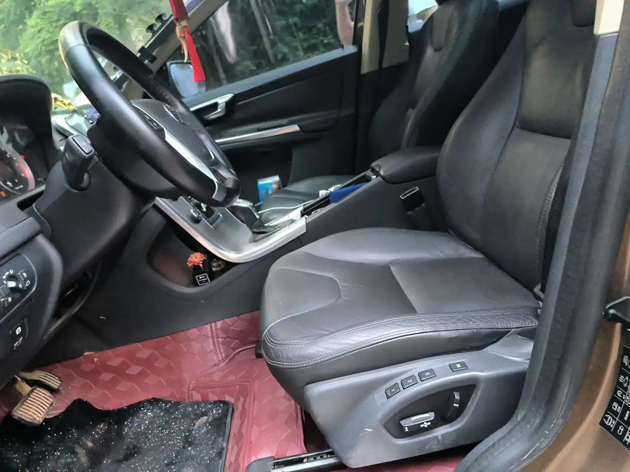 Volvo XC60 2012 T5 Comfort Edition — миниатюра 15