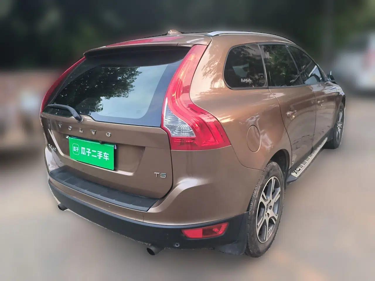 Volvo XC60 2012 T5 Comfort Edition — миниатюра 6