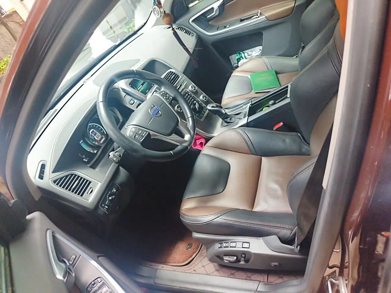Volvo XC60 2015 T5 AWD Smart Drive Edition — миниатюра 15