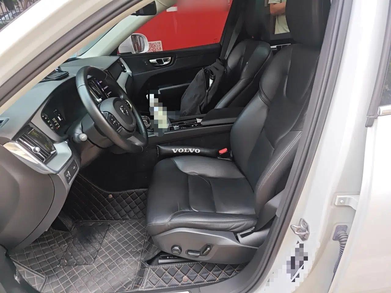 Volvo XC60 2021 T5 4x4 Smart Luxury Edition — миниатюра 15